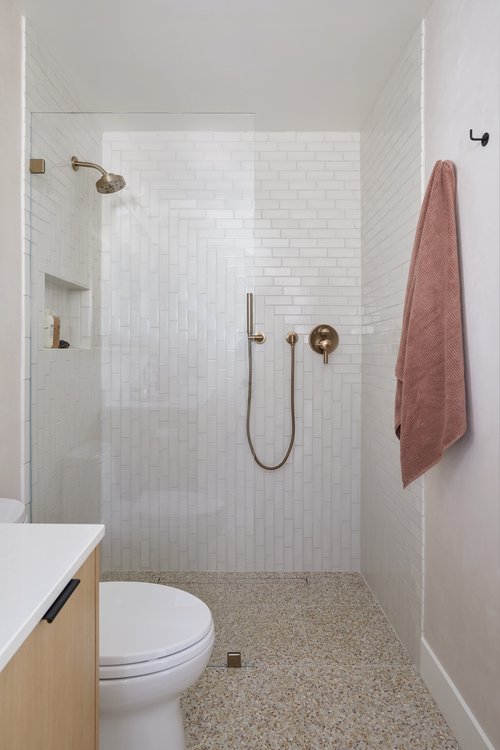2025 Bathroom Under $10k