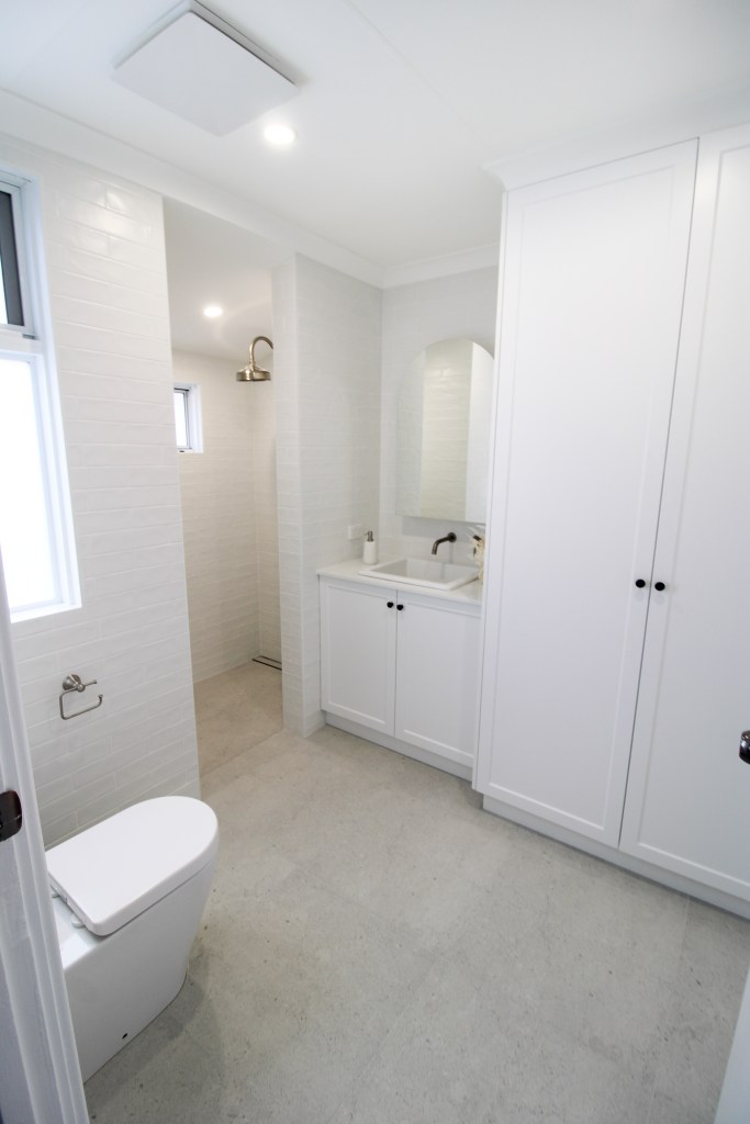 Modern Bathroom Laundry