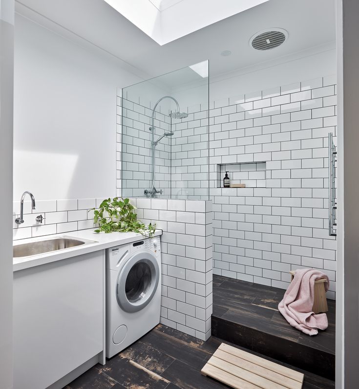 Modern Laundry Bathroom