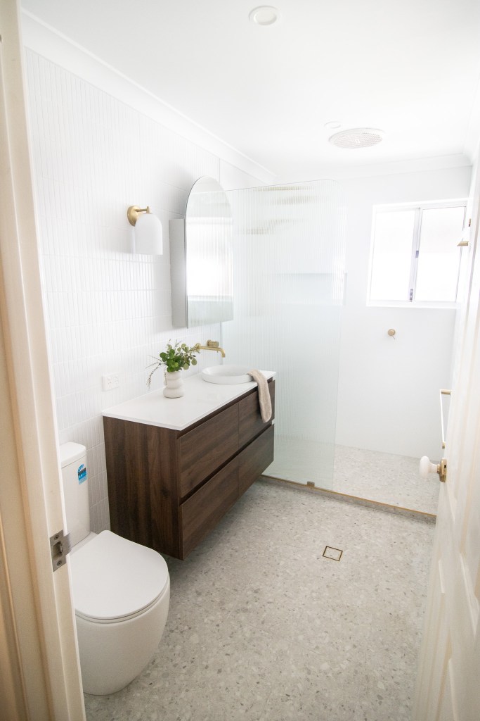 Showers Curbs Advice