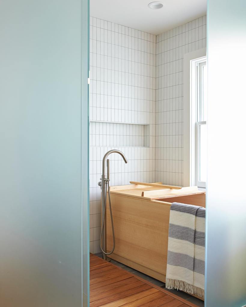 Japandi Wet Room Style