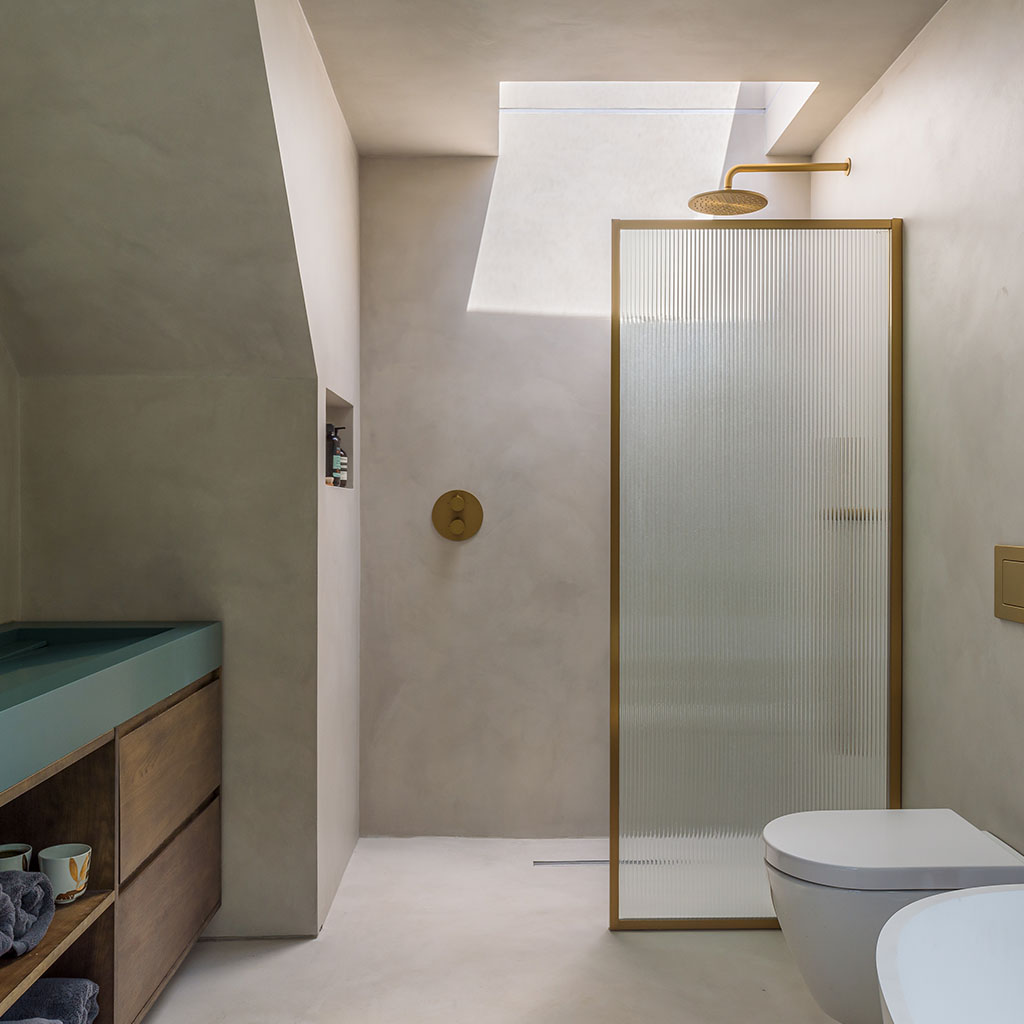 microcement bathroom problems