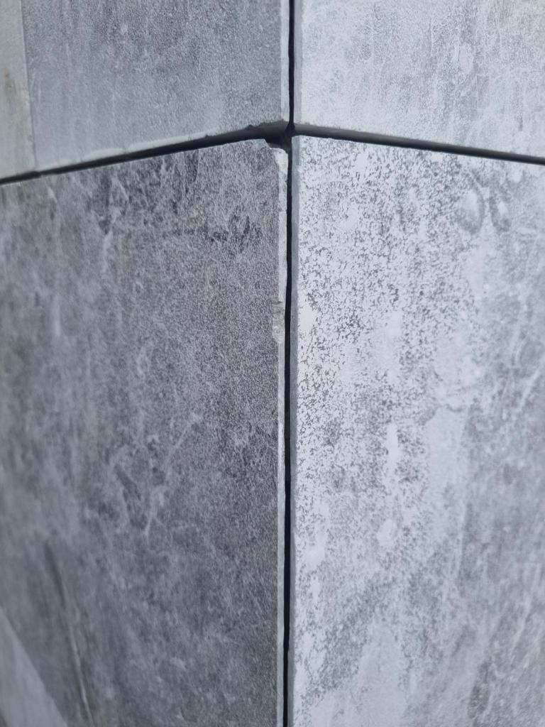 Downsides Of Mitring Tiles In Bathrooms
