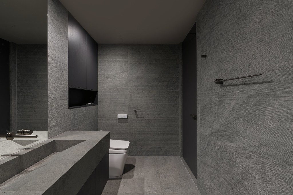 Fully tiled bathroom vanity in australia 