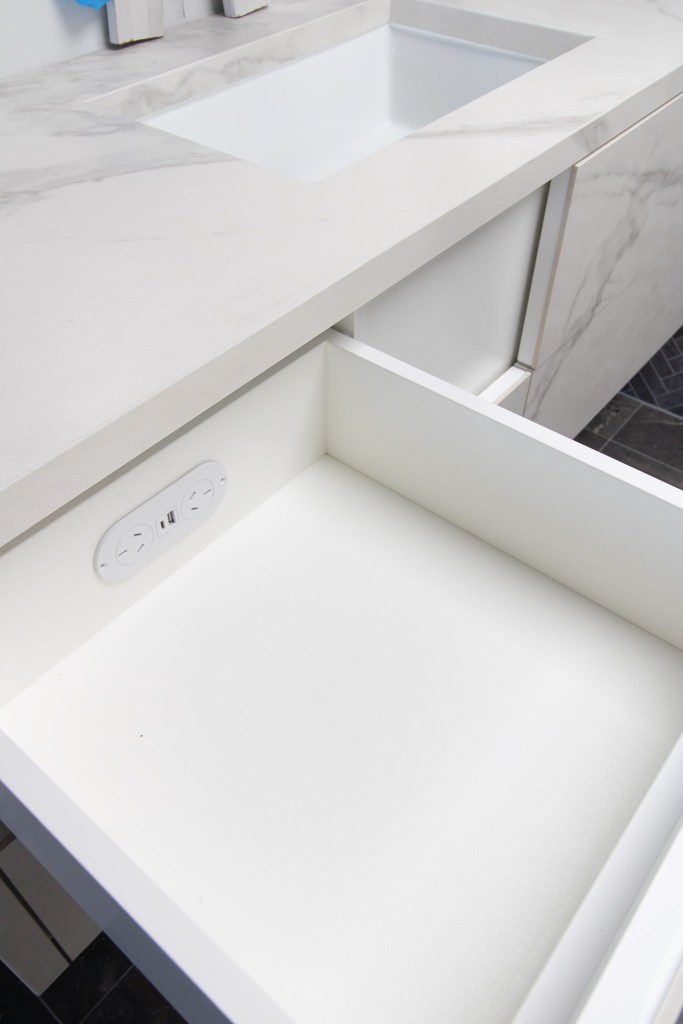 Fully Tiled Vanity Perth 