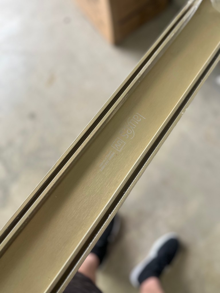 lauxes grates in bathrooms