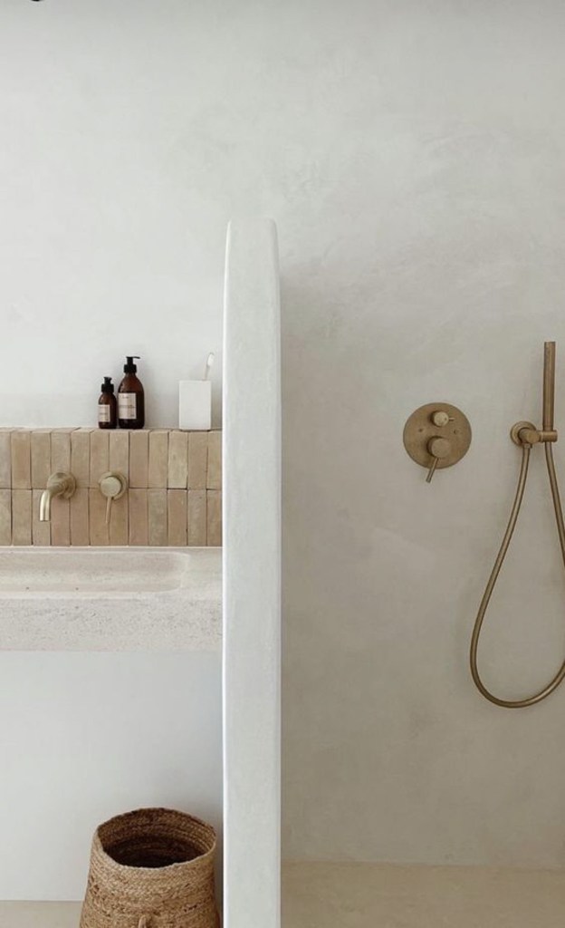 Microcement bathroom wall alternative for seamless, grout-free finish