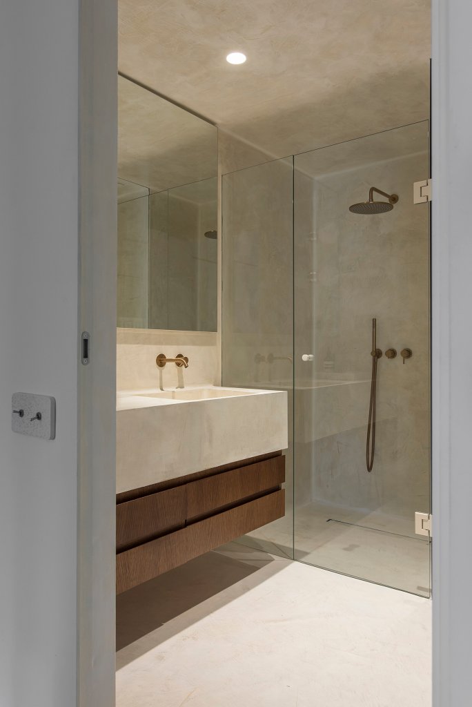 Tadelakt bathroom walls australia